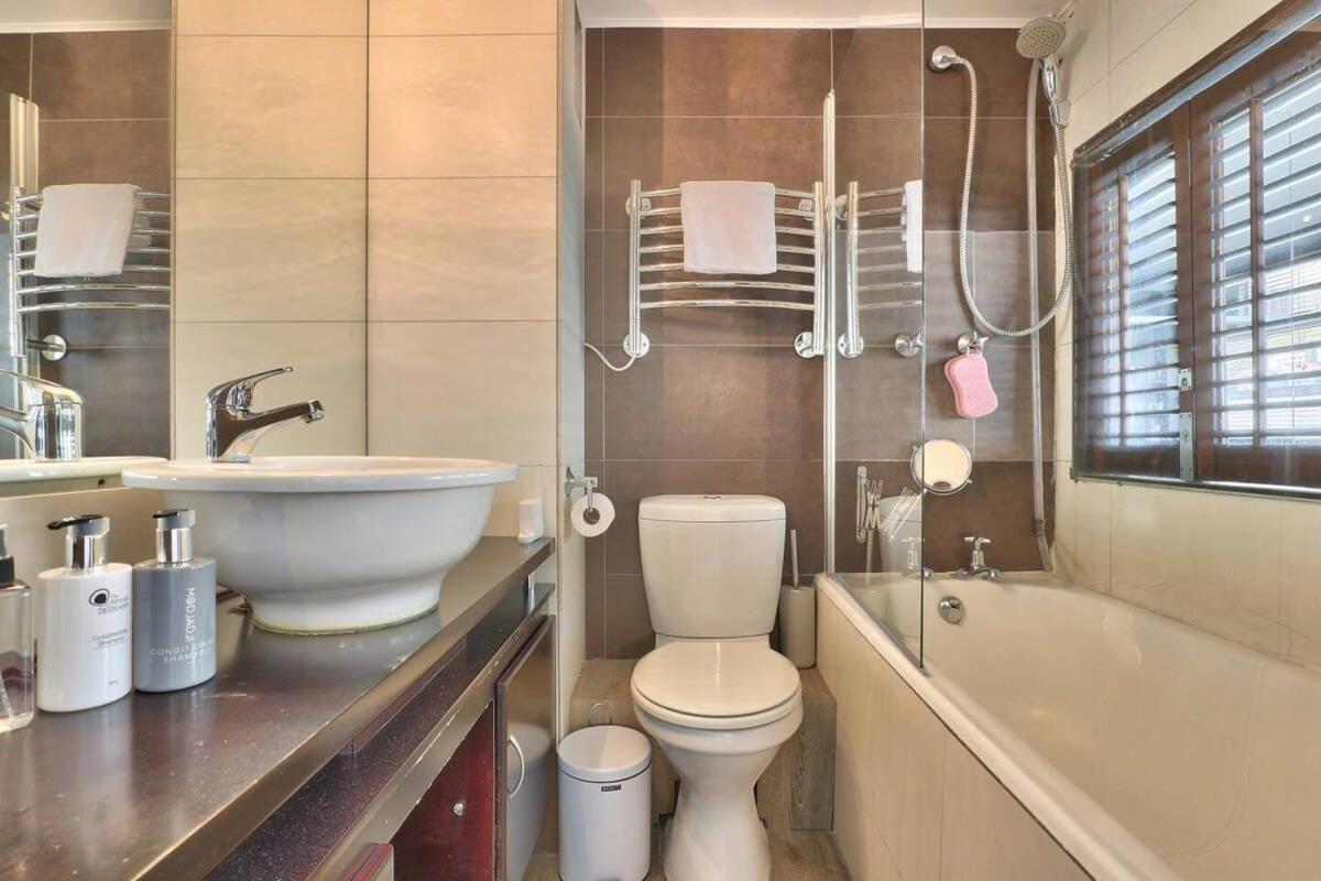 Montclair 60B Apartment เคปทาวน์ ภายนอก รูปภาพ